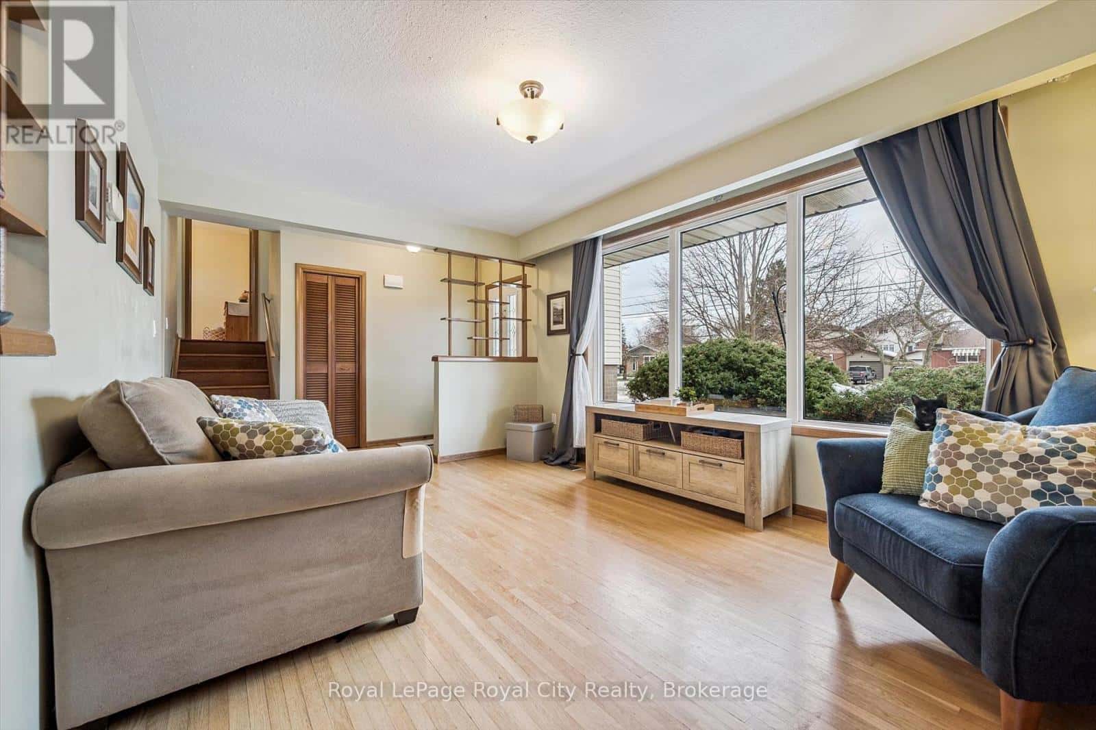 72 CHELTONWOOD AVENUE — Guelph (Grange Road), Ontario - Photo 5 of 37