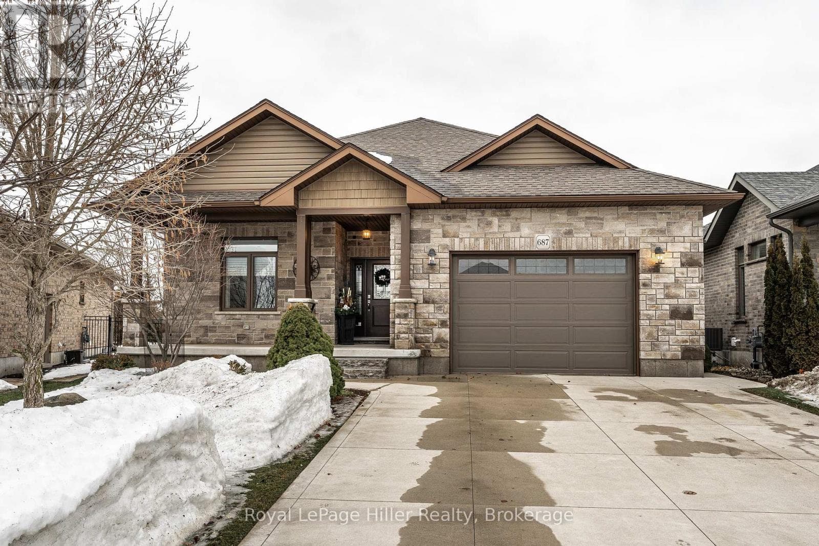 687 FORMAN AVENUE — Stratford, Ontario - Main photo