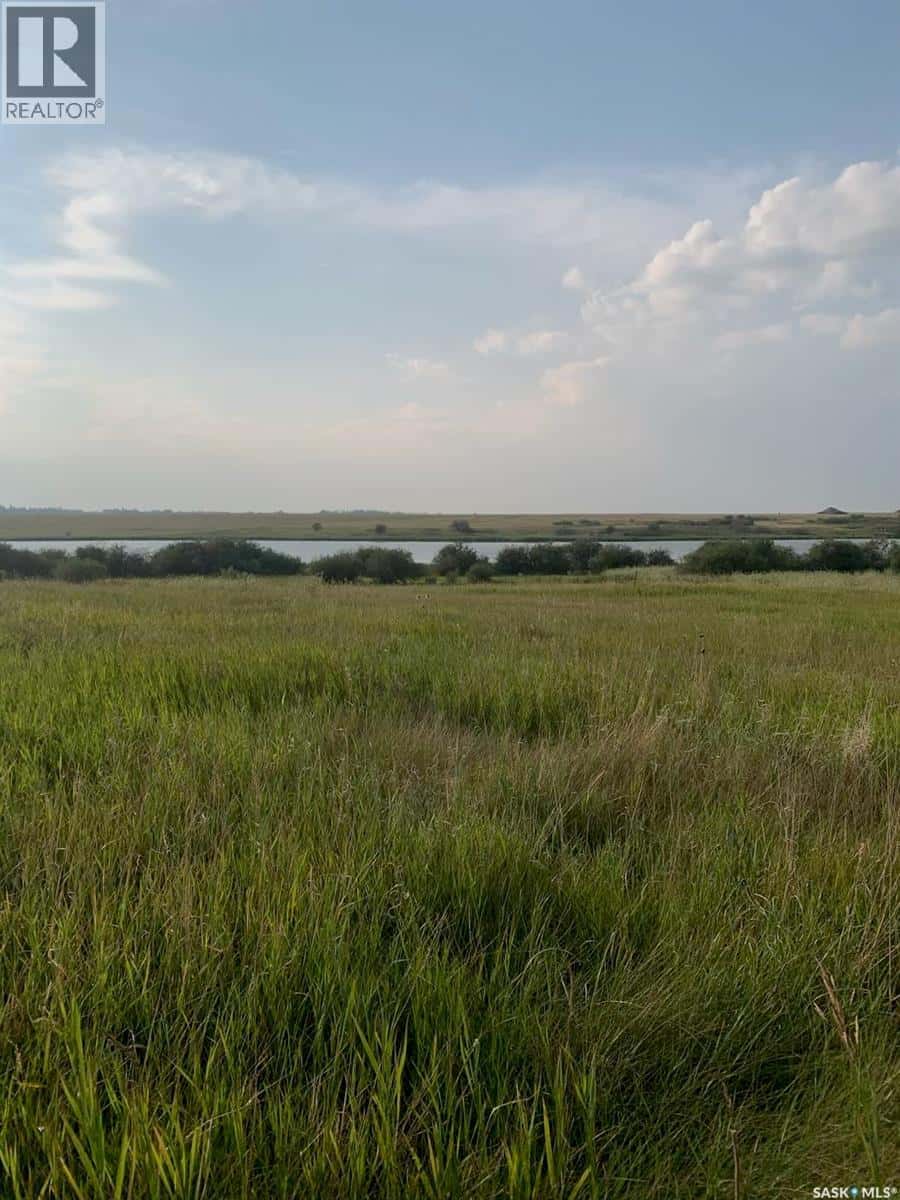 16 Connor ROAD — Dundurn Rm No. 314, Saskatchewan - Photo 2 of 7