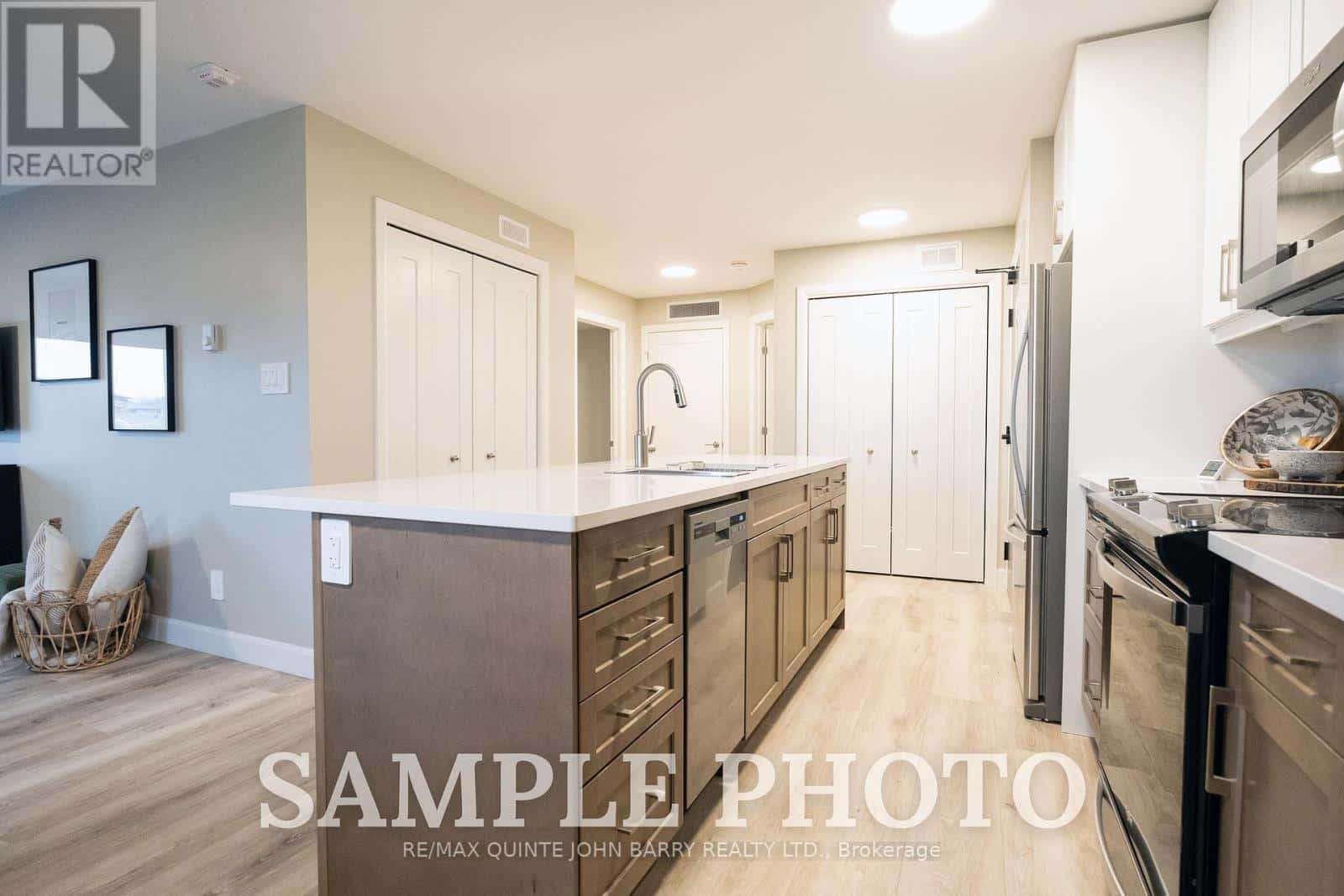 104-10 HILLSIDE MEADOW DRIVE — Quinte West (Murray Ward), Ontario - Photo 5 of 12