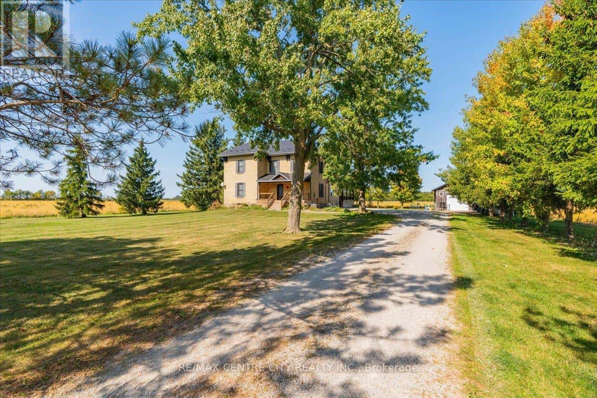 9516 ARGYLE STREET E — North Middlesex (Ailsa Craig), Ontario - Photo 4 of 38