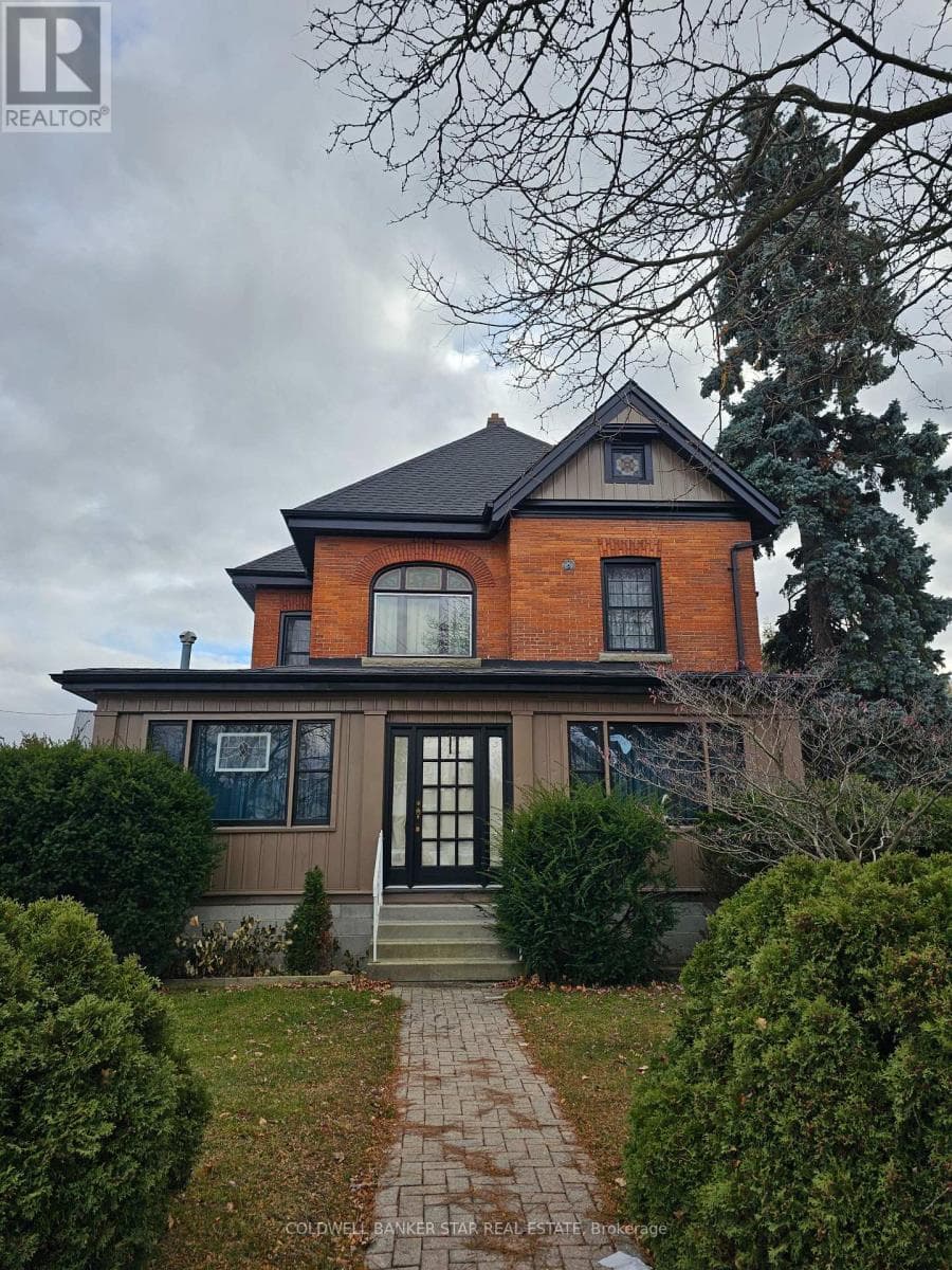 61 LONDON ROAD — Chatham-Kent (Thamesville), Ontario - Main photo