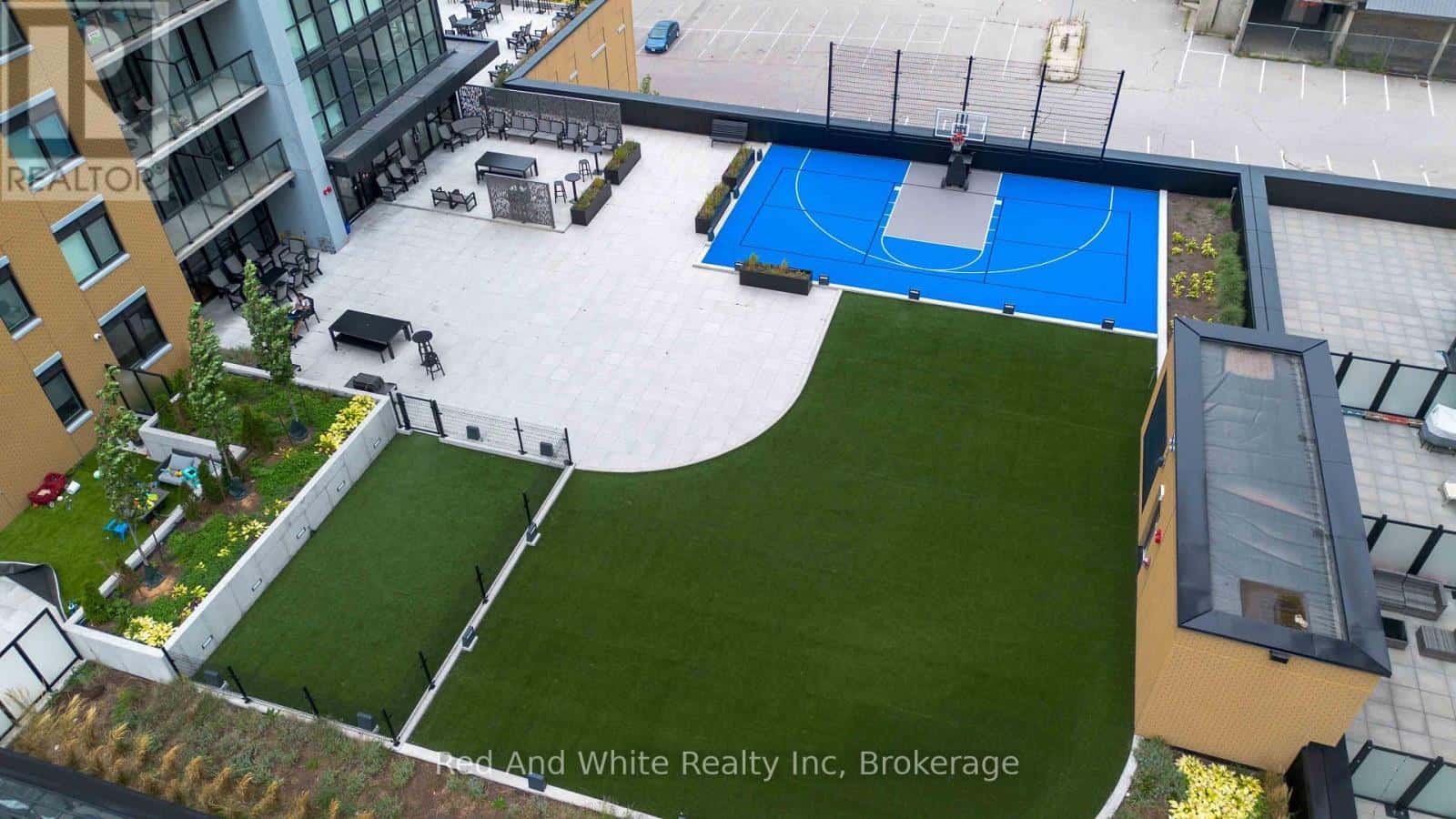 605 - 108 GARMENT STREET — Kitchener, Ontario - Photo 3 of 40