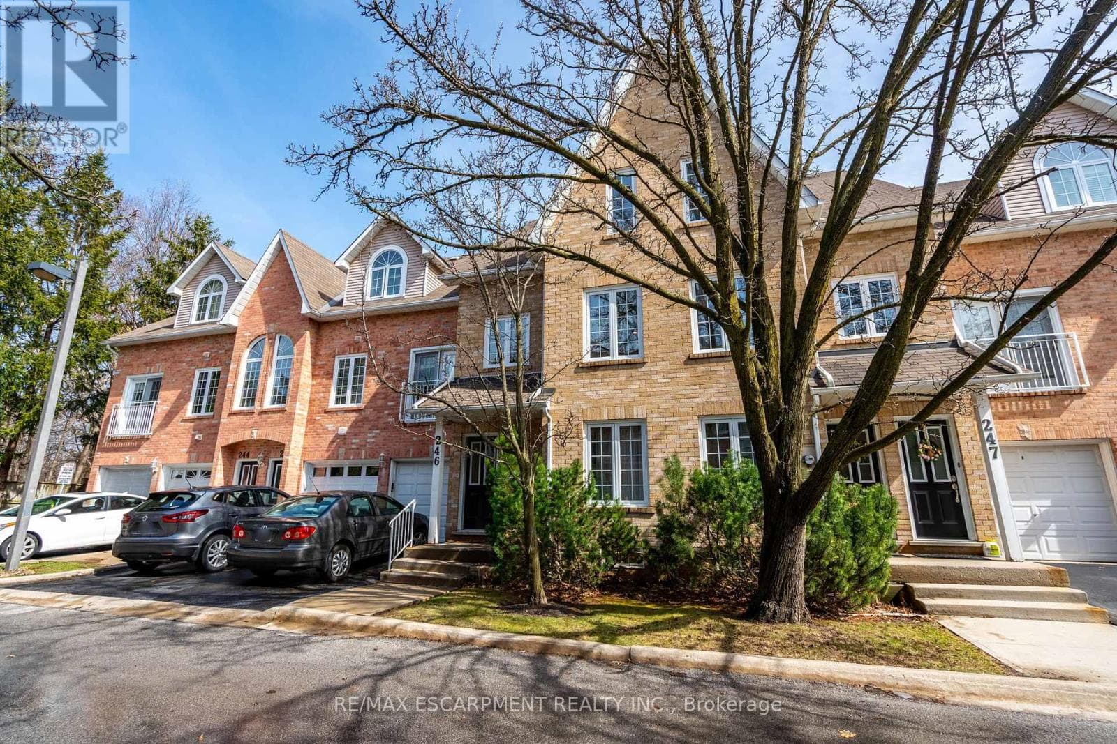 246 - 2075 WALKERS LINE W — Burlington (Rose), Ontario - Main photo