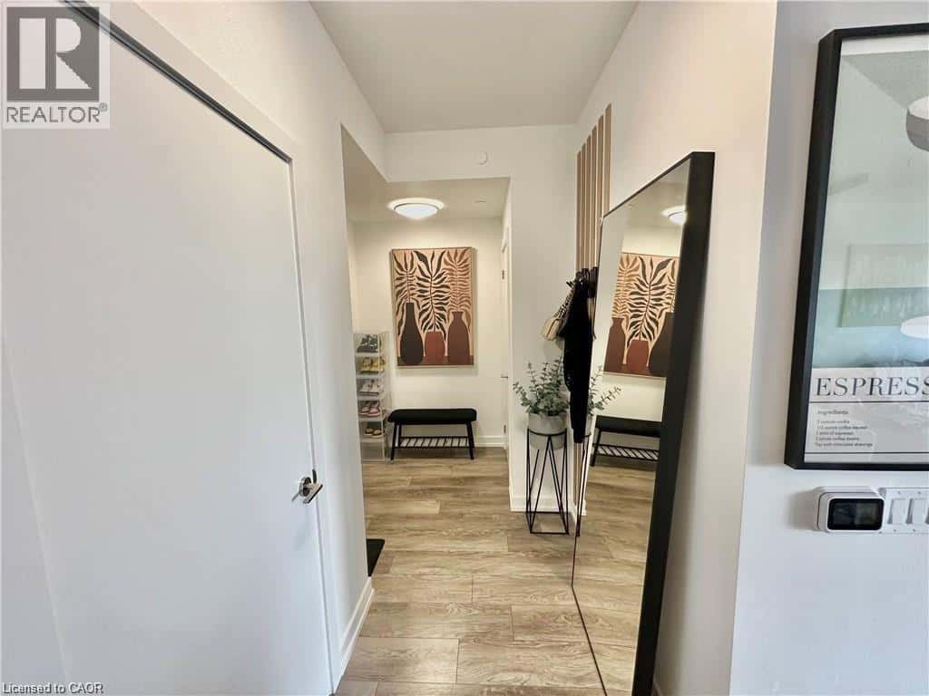 15 WELLINGTON Street S Unit# 1114 — Kitchener, Ontario - Photo 4 of 33