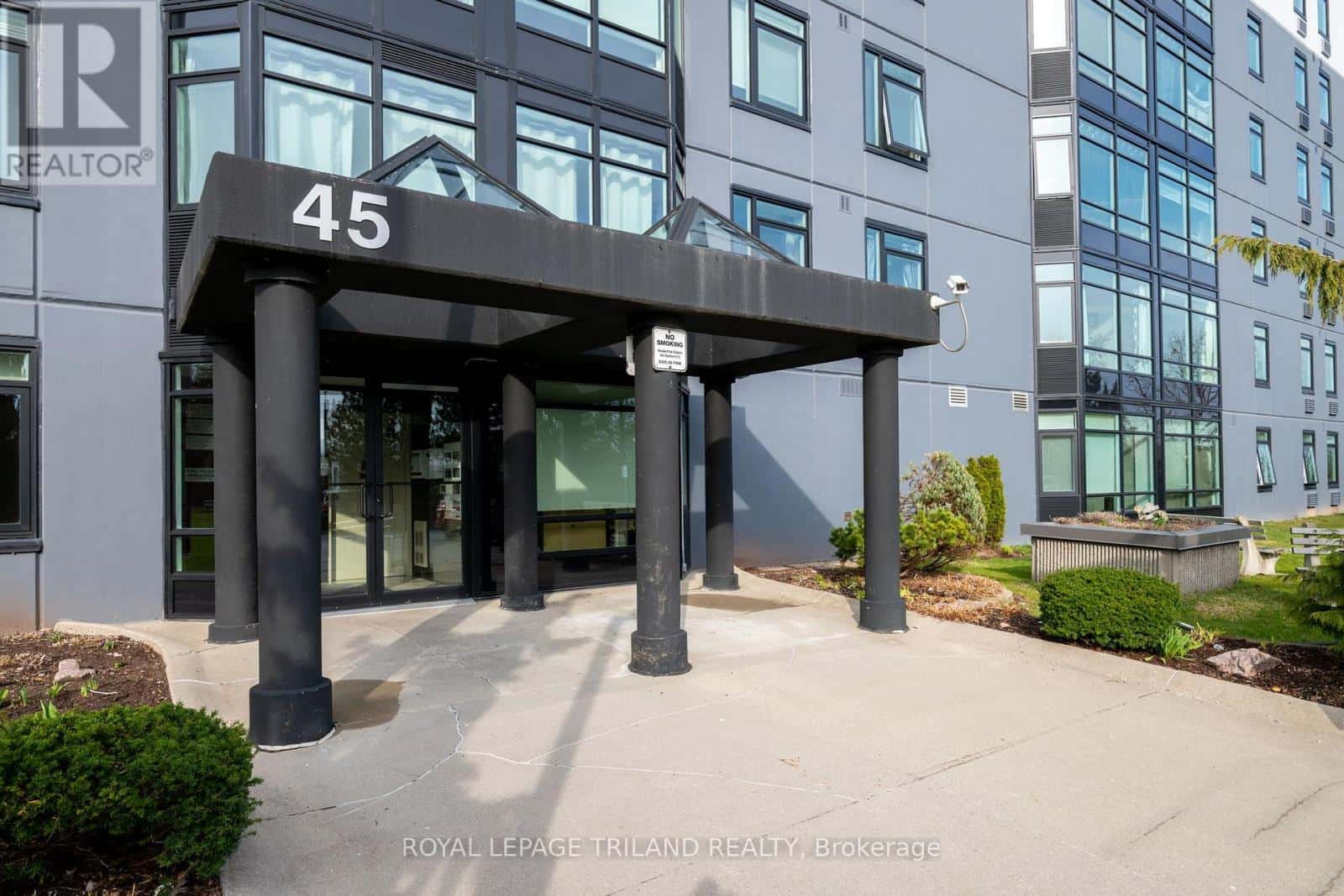 612 - 45 POND MILLS ROAD — London South (South J), Ontario - Photo 2 of 29