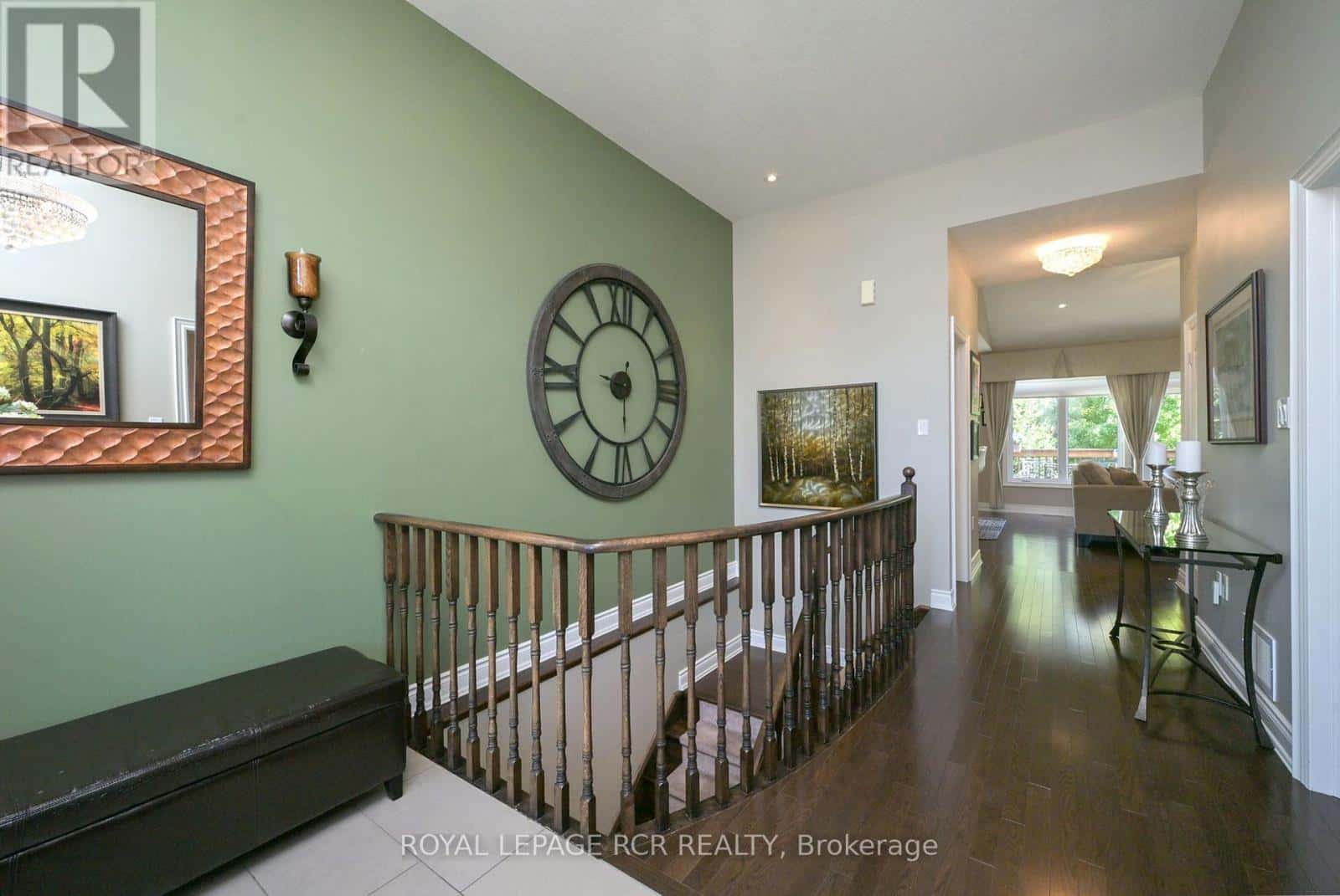 45 HILLCREST DRIVE — New Tecumseth (Alliston), Ontario - Photo 4 of 31