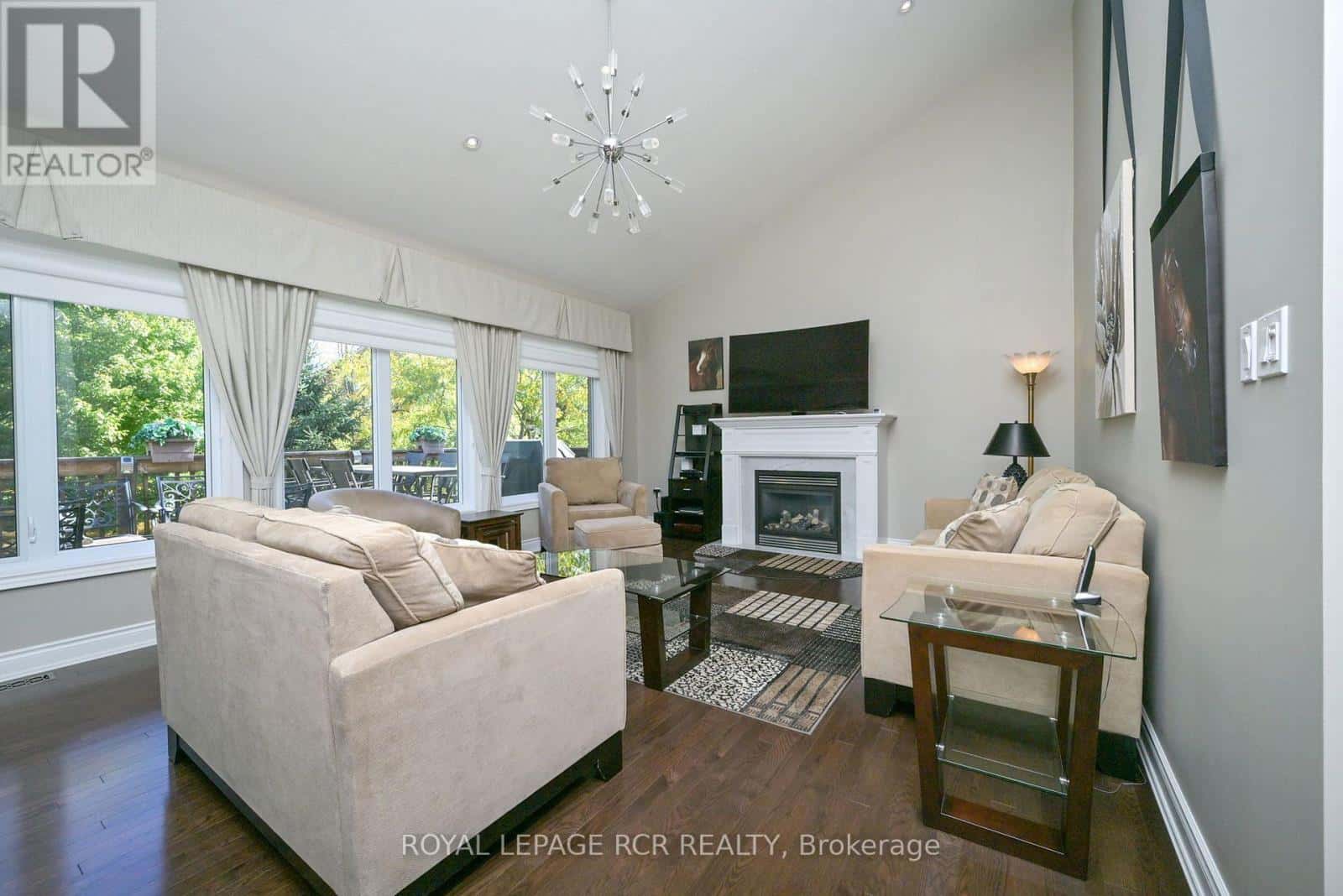 45 HILLCREST DRIVE — New Tecumseth (Alliston), Ontario - Photo 5 of 31