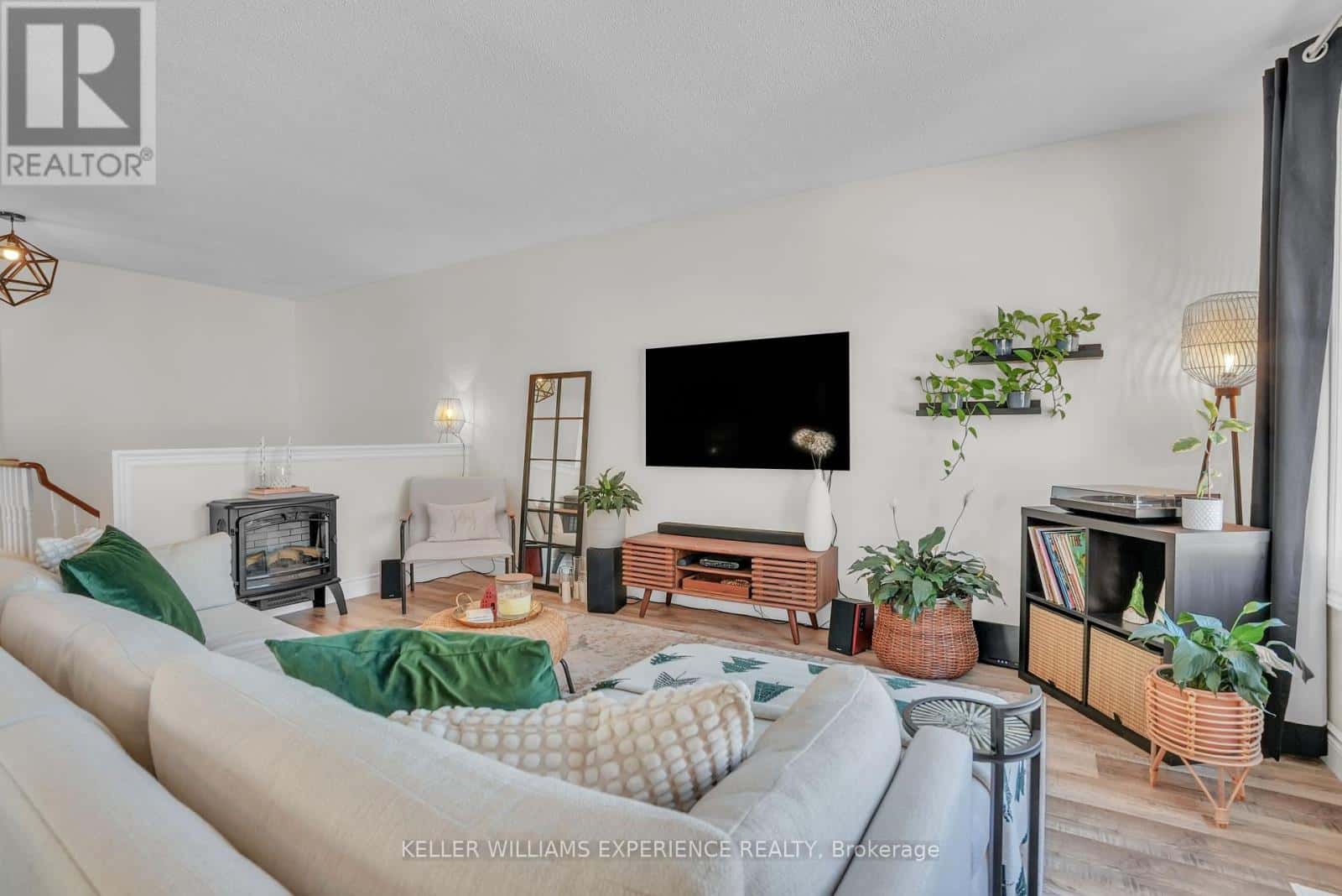 43 KNICELY ROAD — Barrie (Painswick North), Ontario - Photo 4 of 26