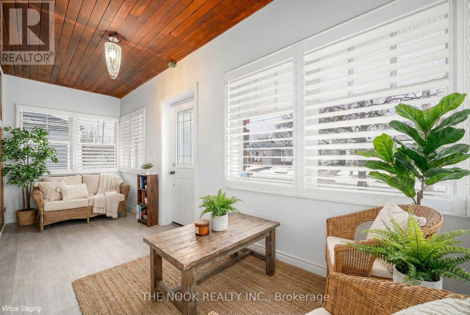 219 VERDUN ROAD — Oshawa (Central), Ontario - Photo 5 of 50