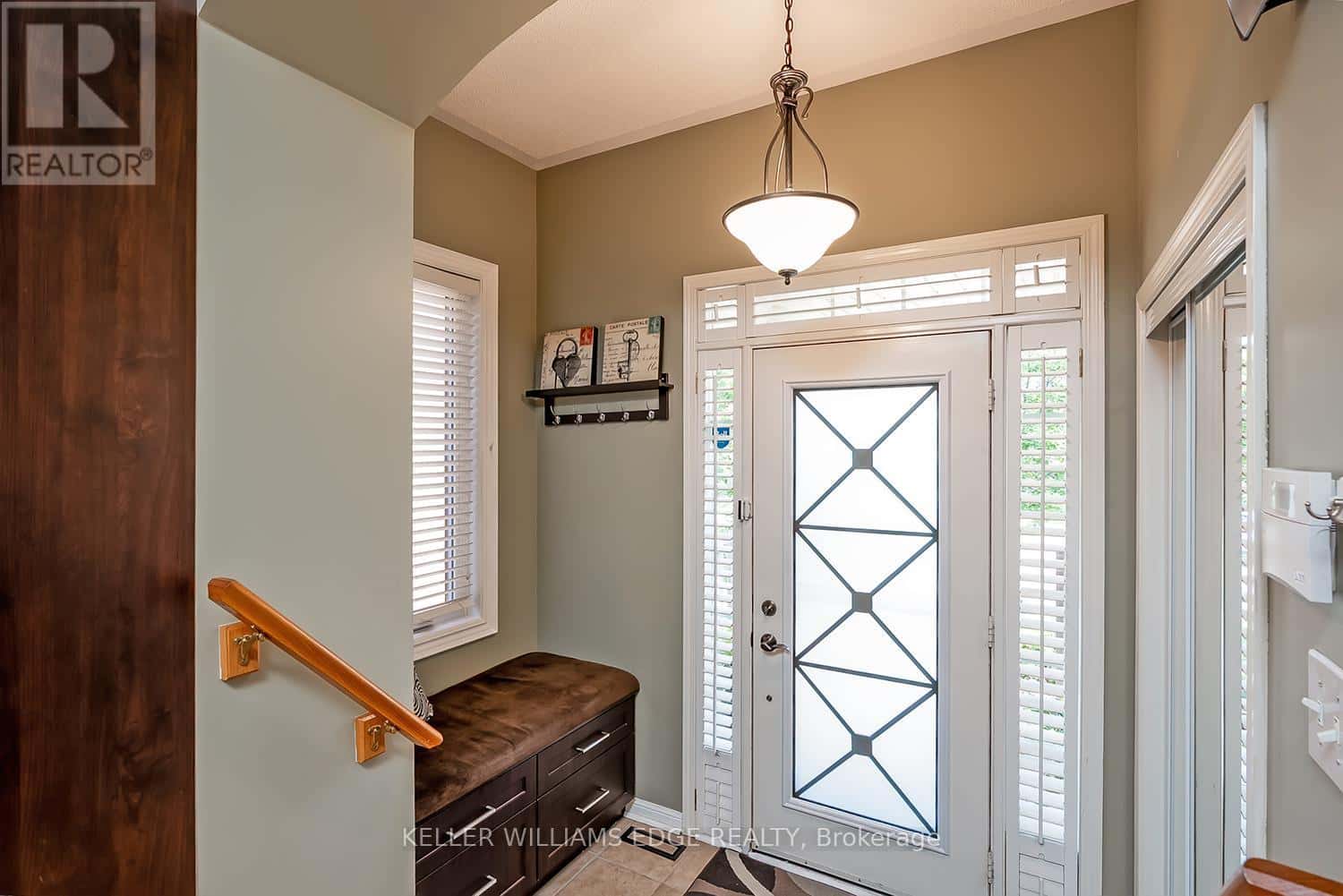 5586 CHURCHILL MEADOWS BOULEVARD — Mississauga (Churchill Meadows), Ontario - Photo 5 of 50