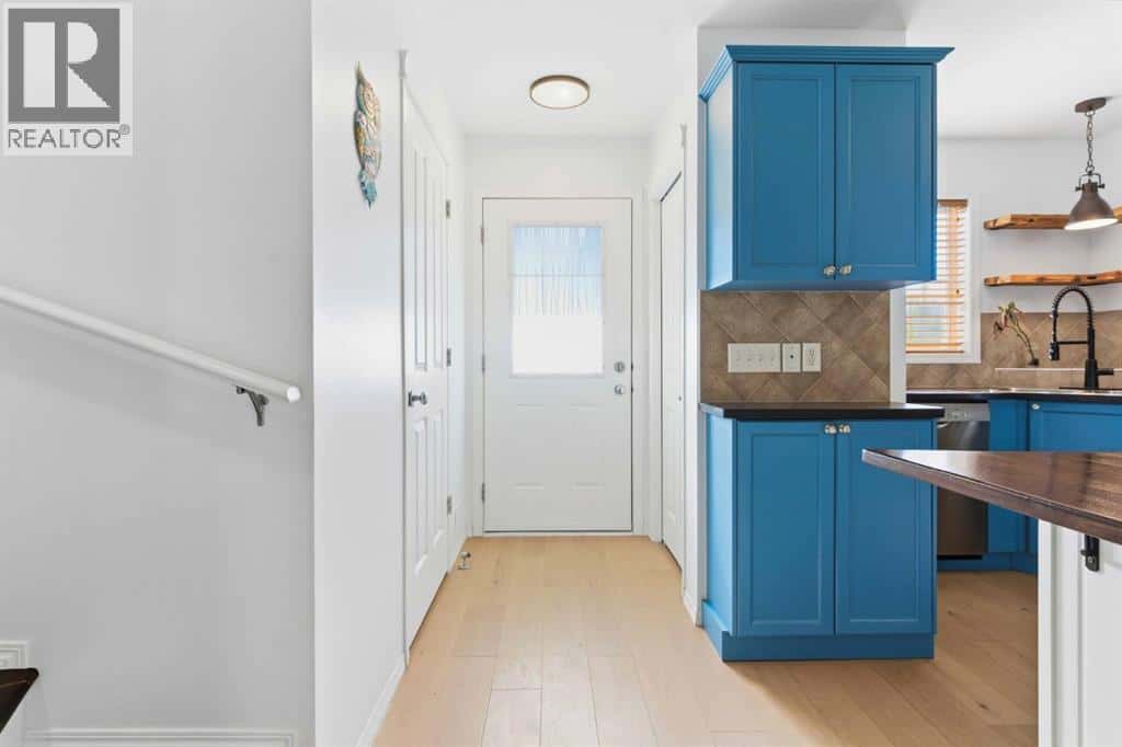 1101, 140 Sagewood Boulevard SW — Airdrie, Alberta - Photo 2 of 44