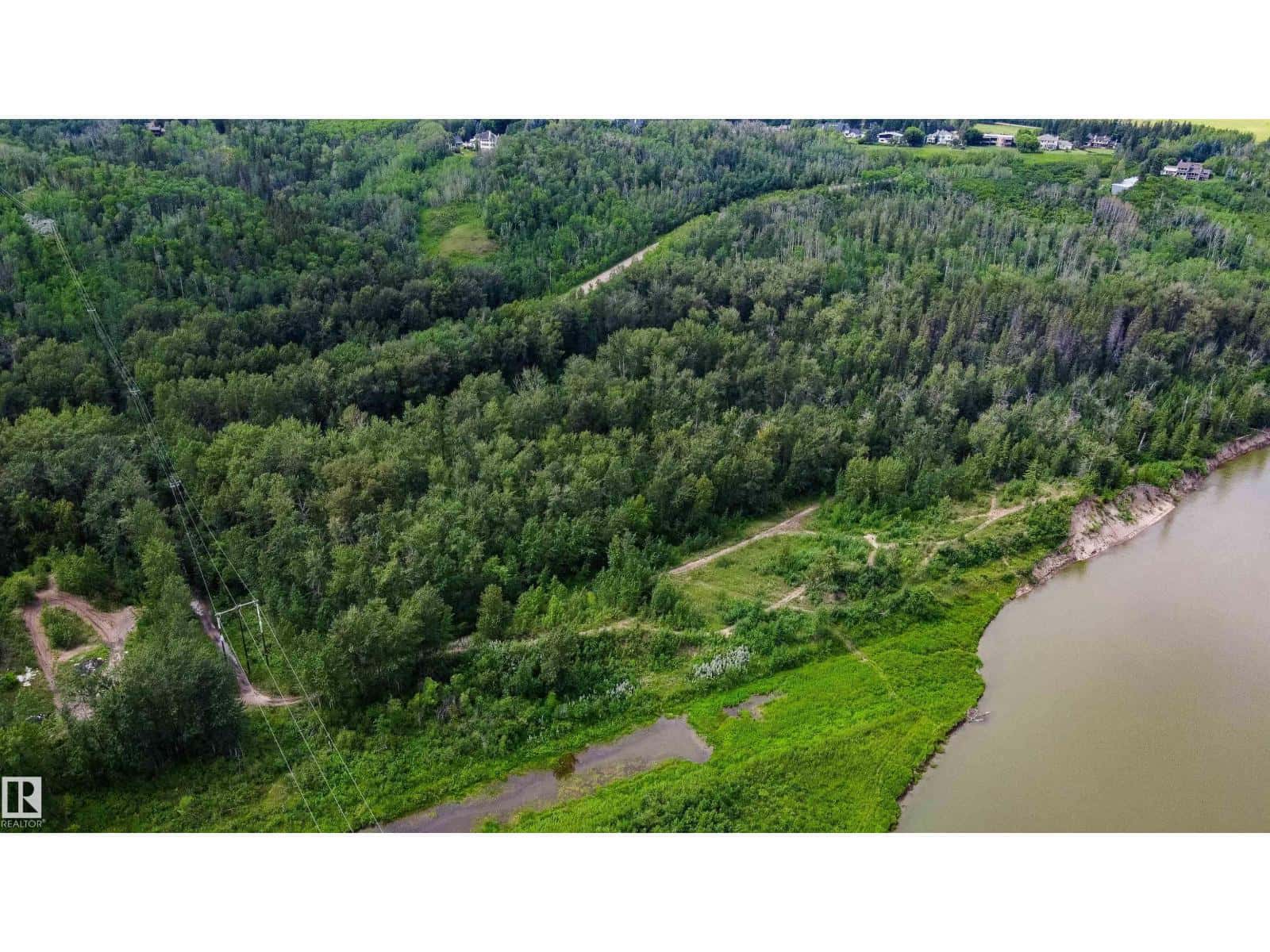 503 199 ST NW — Edmonton, Alberta - Photo 3 of 30