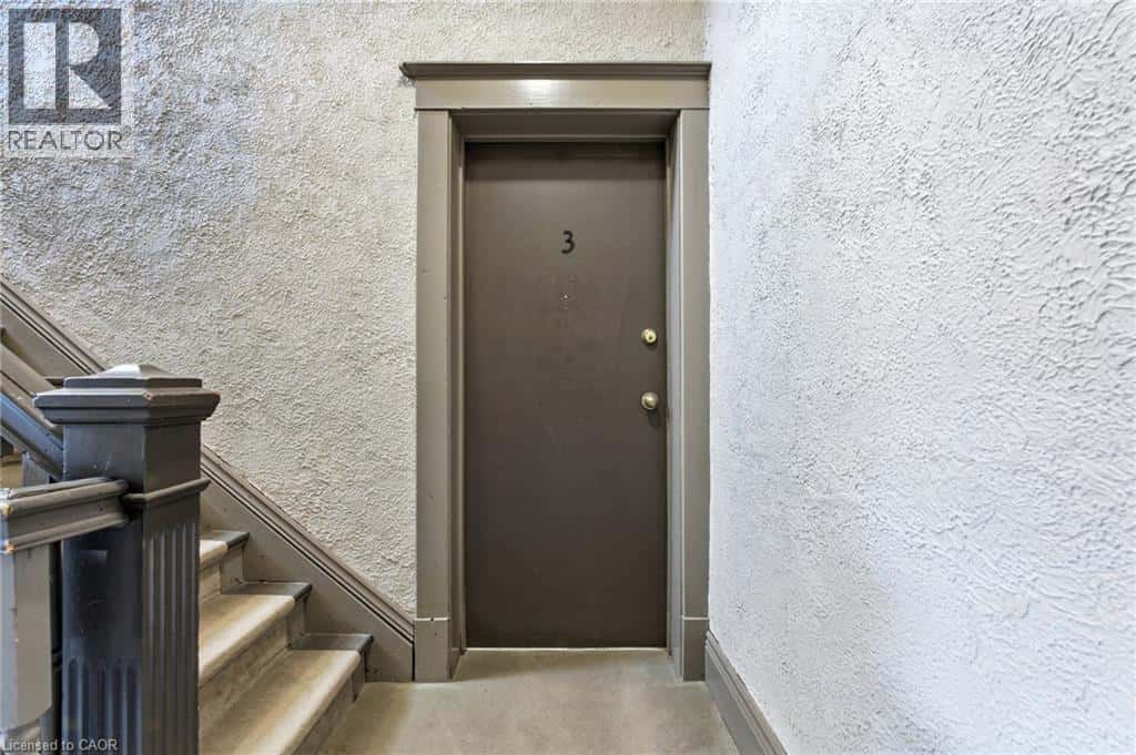 54 DUFFERIN Avenue Unit# 3 — Brantford, Ontario - Photo 5 of 34