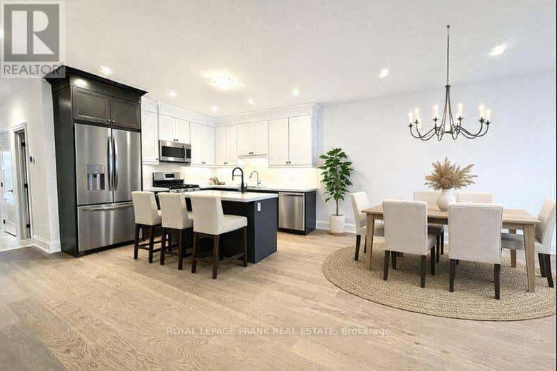 34 POND STREET — Trent Hills (Hastings), Ontario - Photo 2 of 27