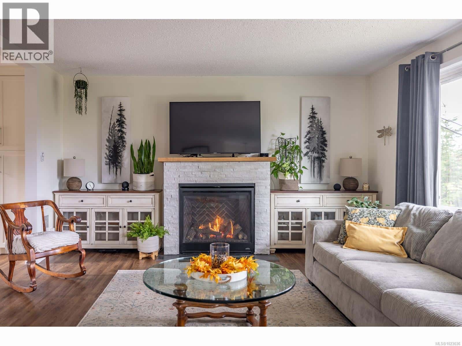 7485 Fernmar Rd — Lantzville, British Columbia - Photo 3 of 58