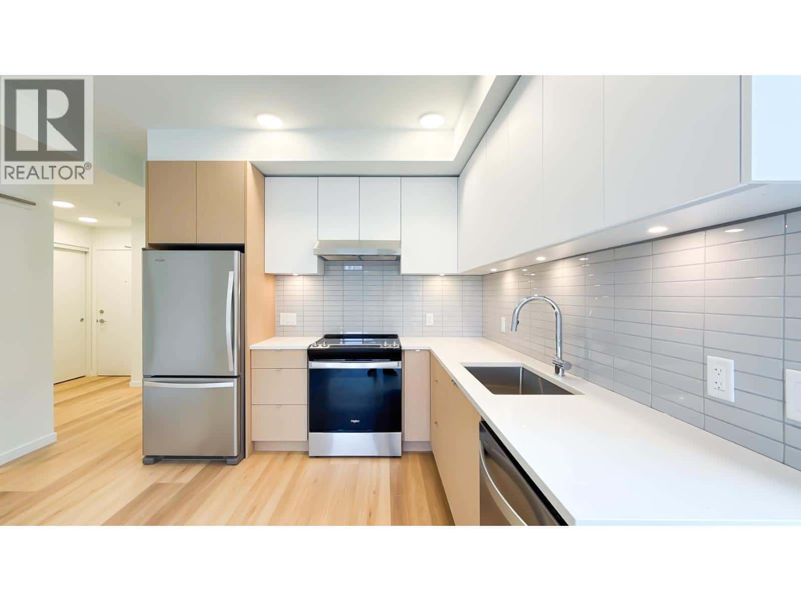 508 37994 SECOND AVENUE — Squamish, British Columbia - Photo 5 of 25