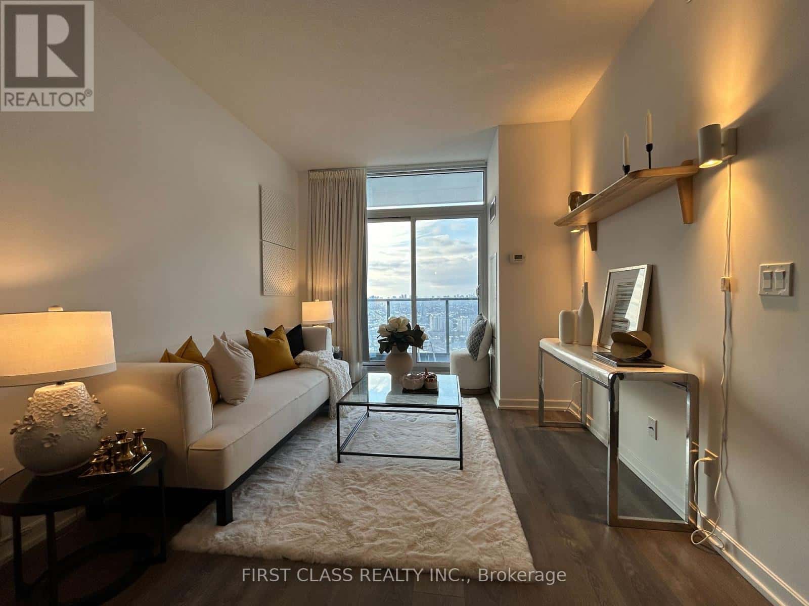 3207 - 56 FOREST MANOR ROAD — Toronto (Henry Farm), Ontario - Photo 5 of 22