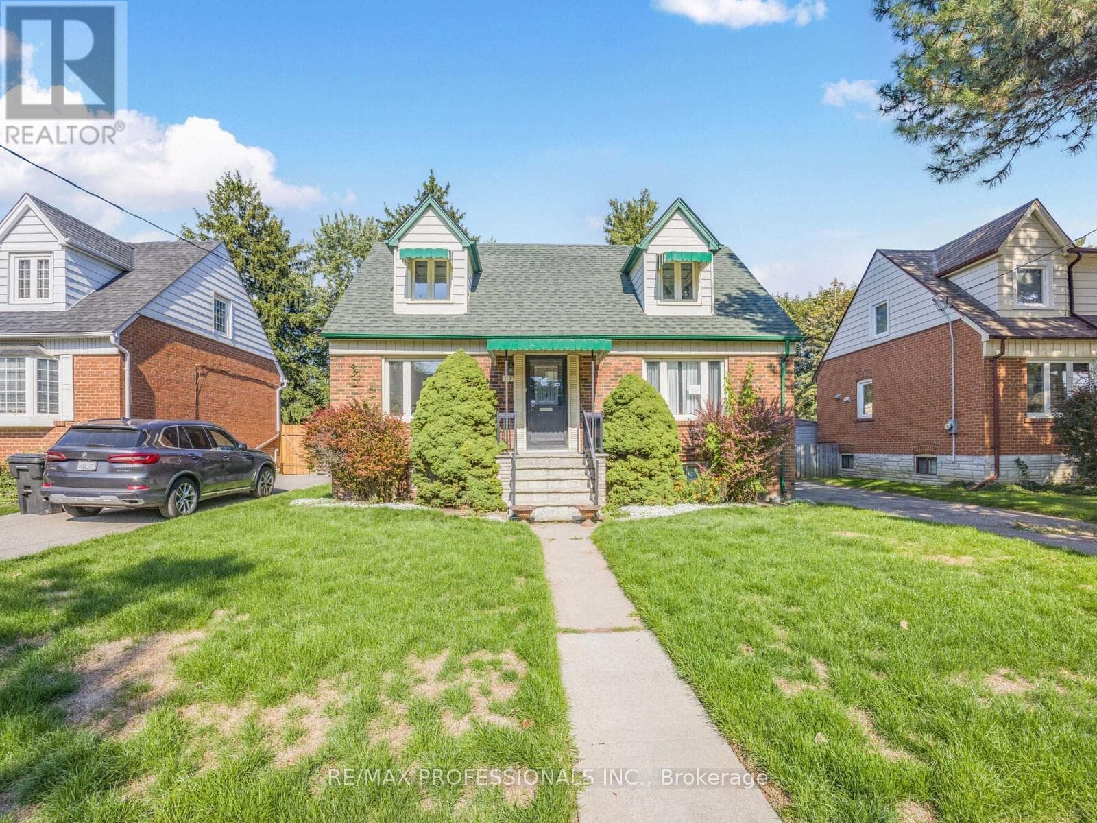 55 CRAIGMORE CRESCENT — Toronto (Willowdale East), Ontario - Main photo