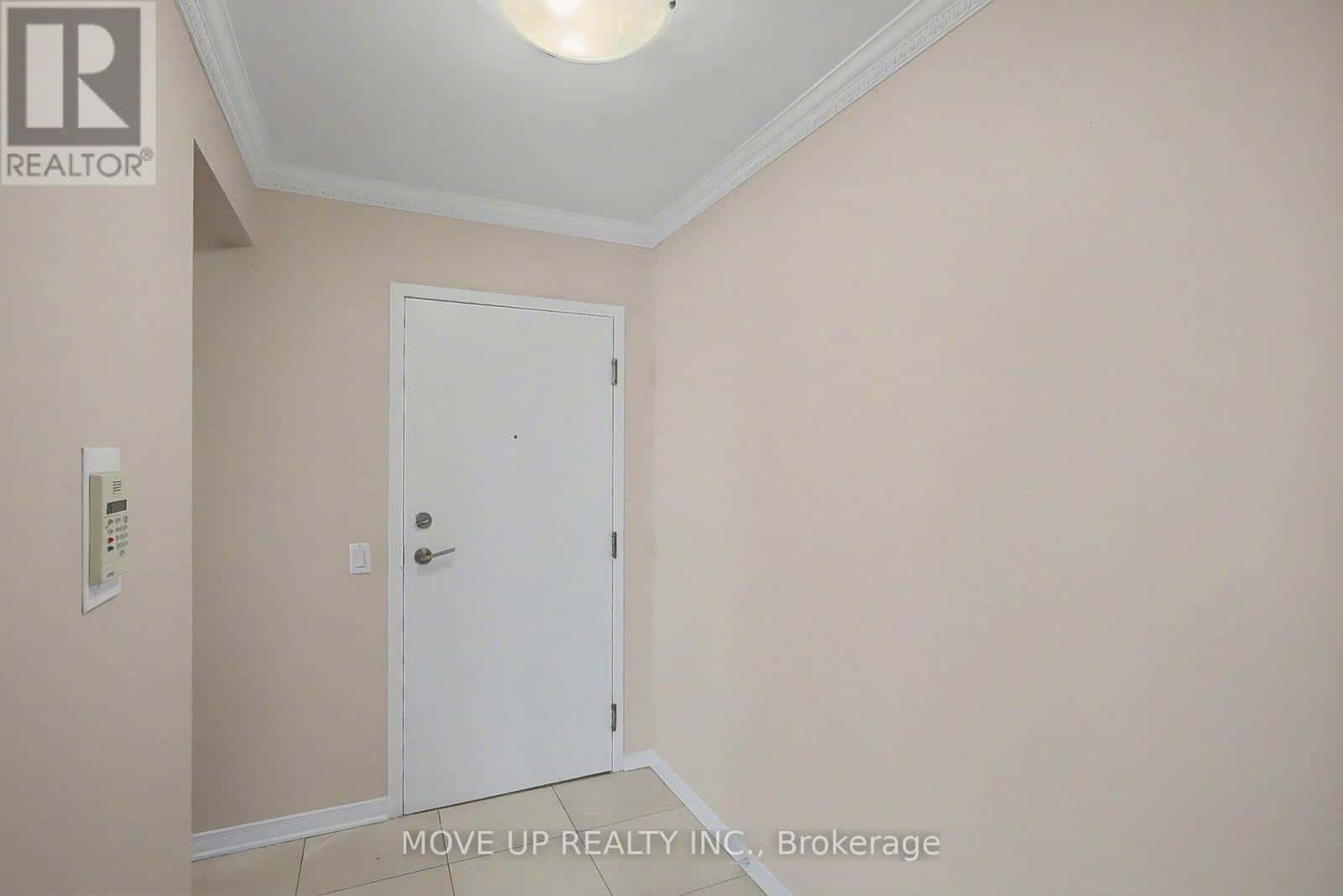 810 - 91 TOWNSGATE DRIVE — Vaughan (Crestwood-Springfarm-Yorkhill), Ontario - Photo 3 of 25