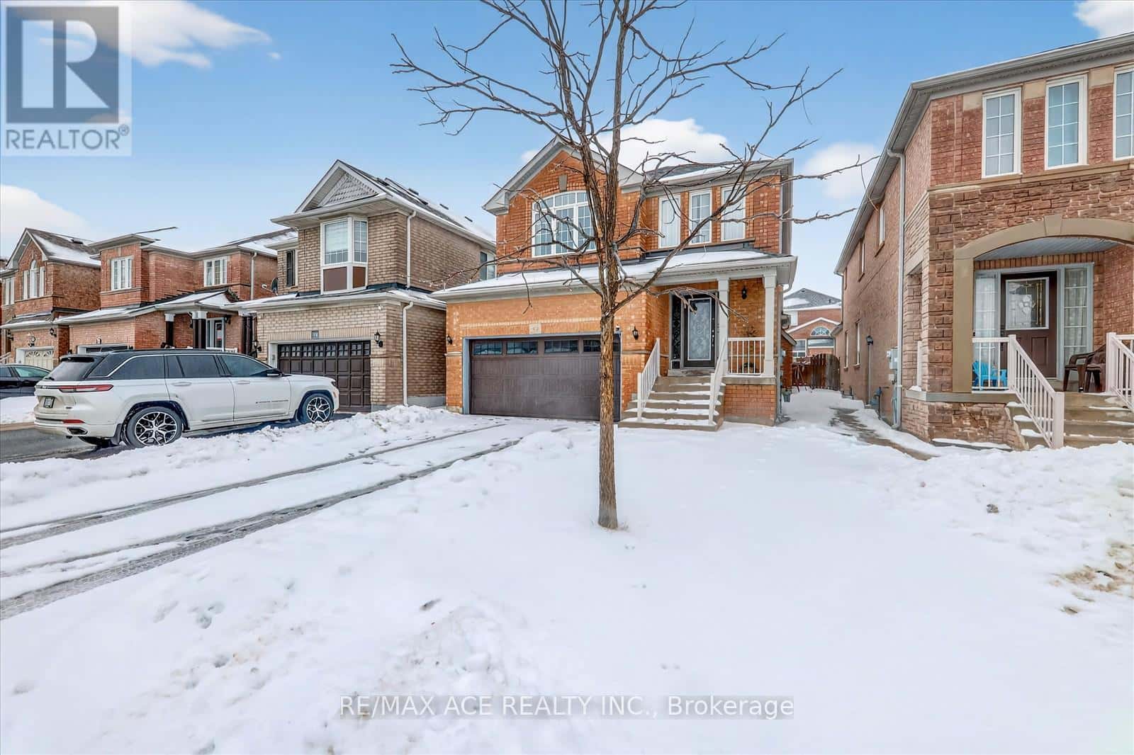 42 FEATHER REED WAY — Brampton (Sandringham-Wellington), Ontario - Photo 4 of 42