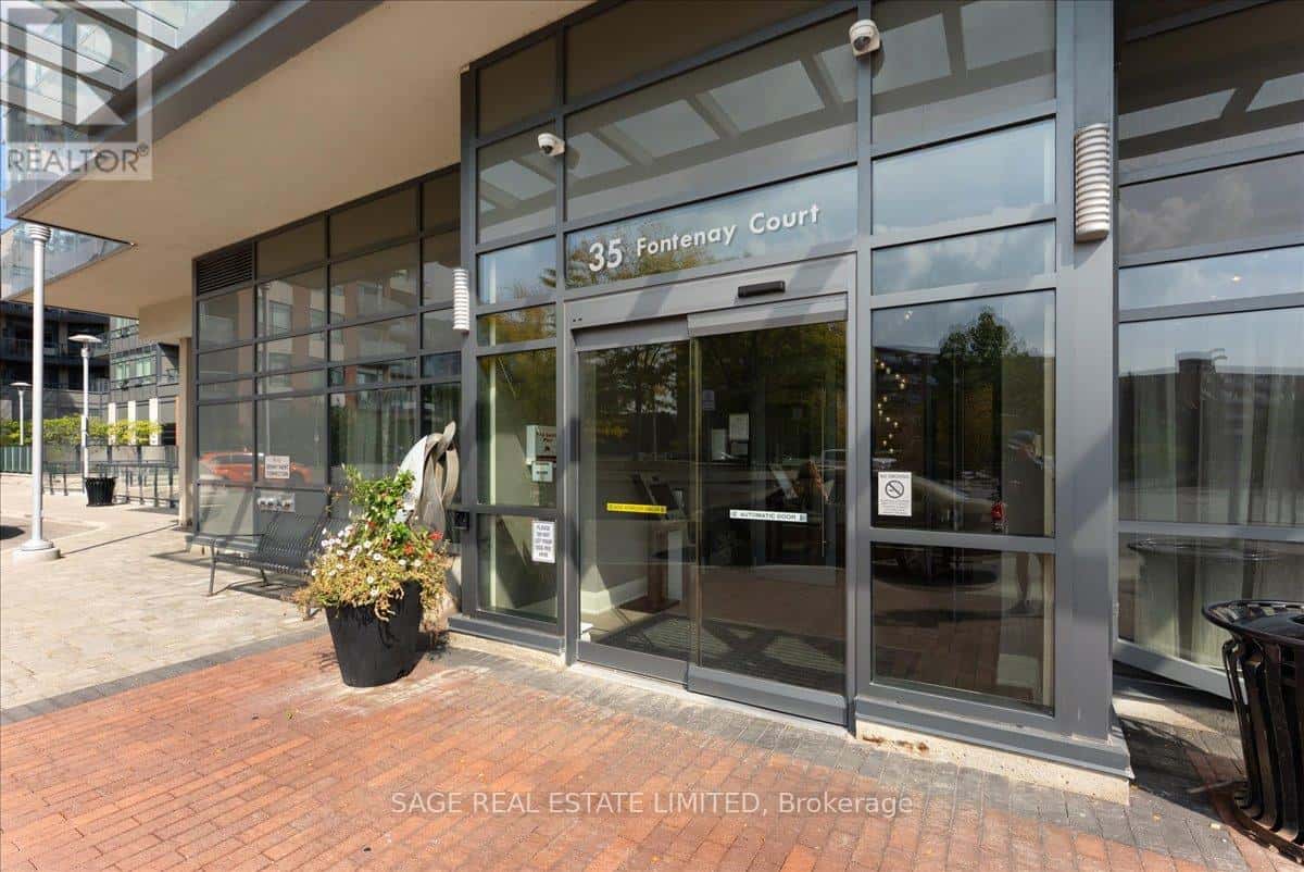 507 - 35 FONTENAY COURT — Toronto (Edenbridge-Humber Valley), Ontario - Photo 2 of 47