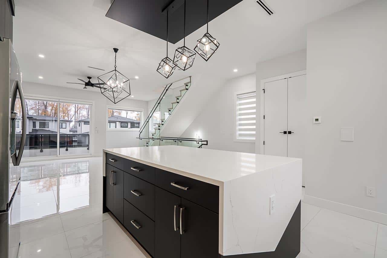 101 16649 18A AVENUE — Surrey, British Columbia - Photo 5 of 29