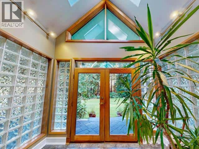 7734 MC AULAY ROAD — Powell River, British Columbia - Photo 3 of 68