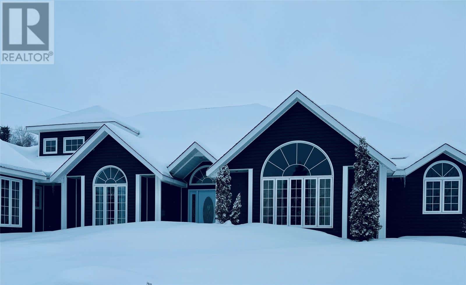 10 Hillcrest Road — Kingspoint, Newfoundland & Labrador - Photo 2 of 47