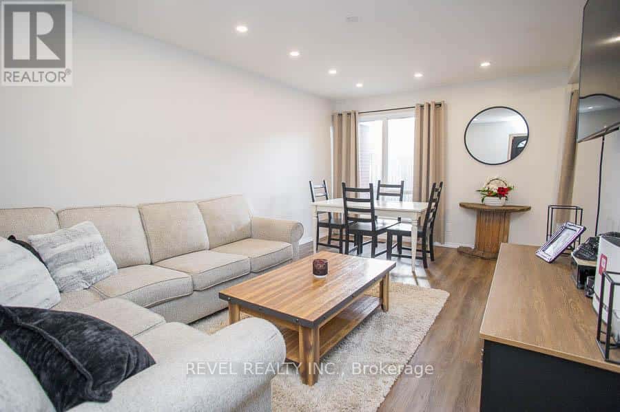 52 - 273 ELGIN STREET — Brantford, Ontario - Photo 5 of 27