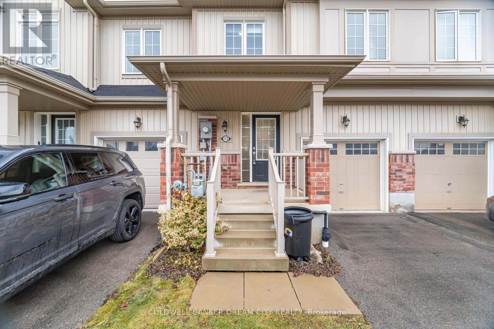 172 WHITWELL WAY — Hamilton (Binbrook), Ontario - Photo 4 of 46