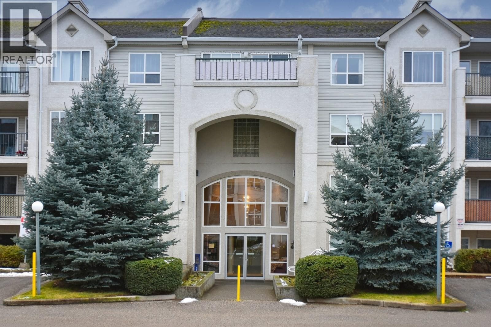 650 3 Street SW Unit# 305 — Salmon Arm, British Columbia - Main photo