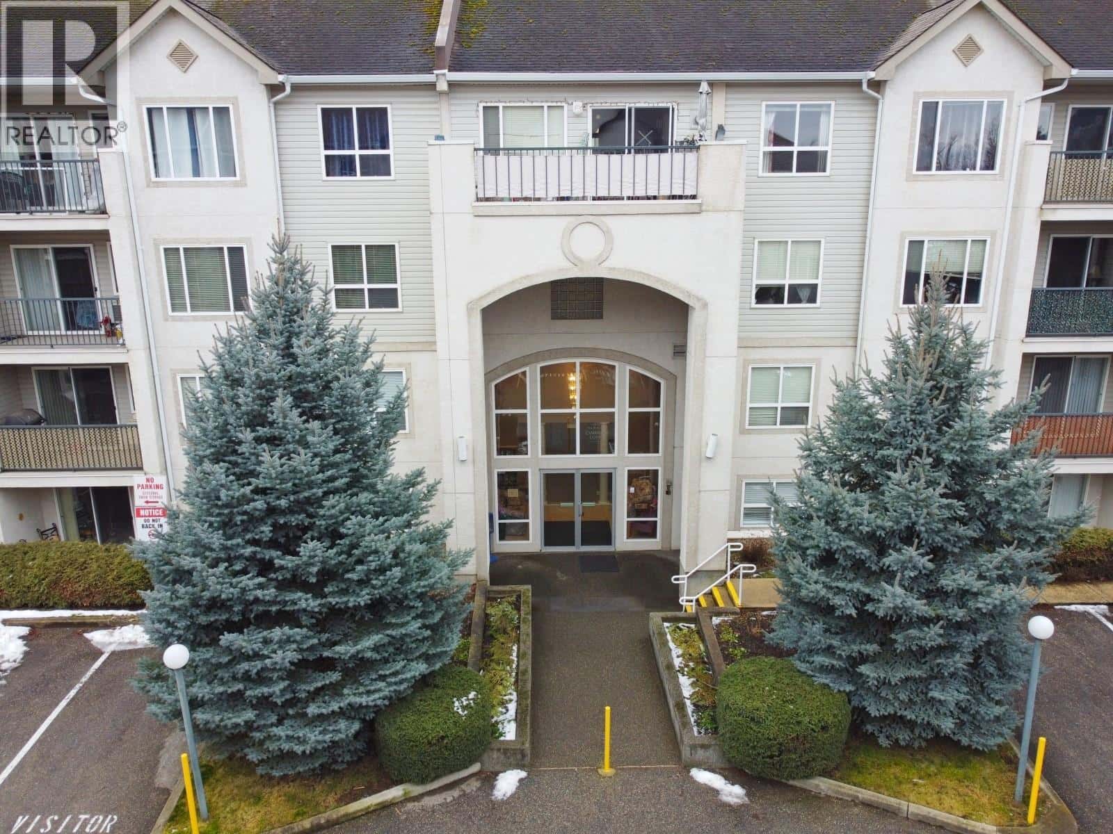 650 3 Street SW Unit# 305 — Salmon Arm, British Columbia - Photo 2 of 47