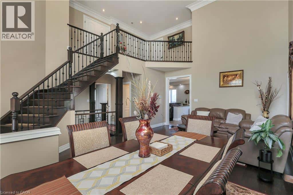 254 RYMAL Road W — Hamilton, Ontario - Photo 5 of 33