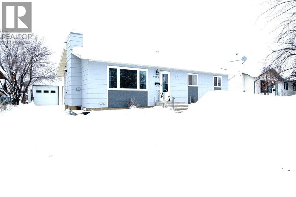 9606 92A Street — Grande Prairie, Alberta - Main photo