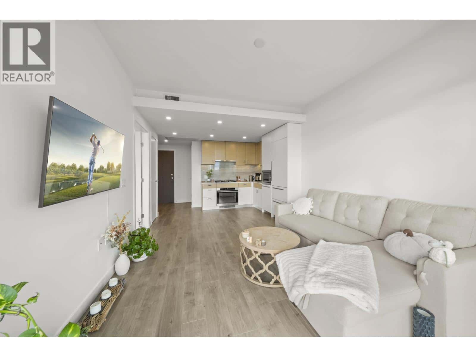 1003 200 KLAHANIE COURT — West Vancouver, British Columbia - Photo 2 of 35