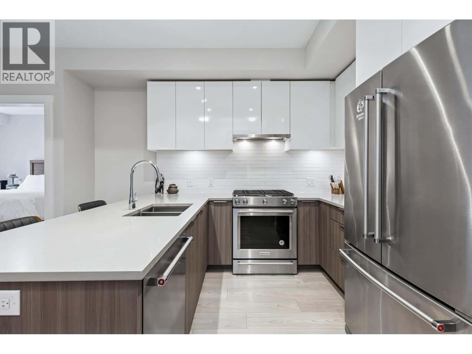 202 3588 SAWMILL CRESCENT — Vancouver, British Columbia - Photo 5 of 33