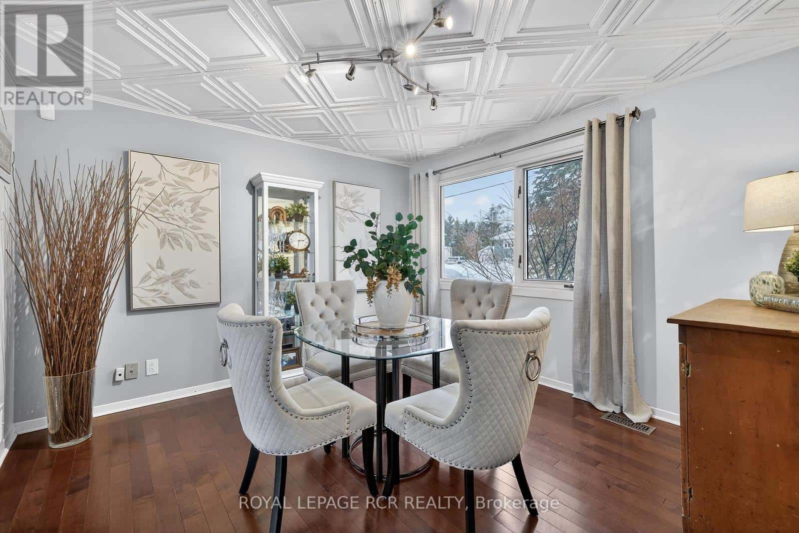 11 HILLTOP DRIVE — Caledon (Caledon East), Ontario - Photo 3 of 49