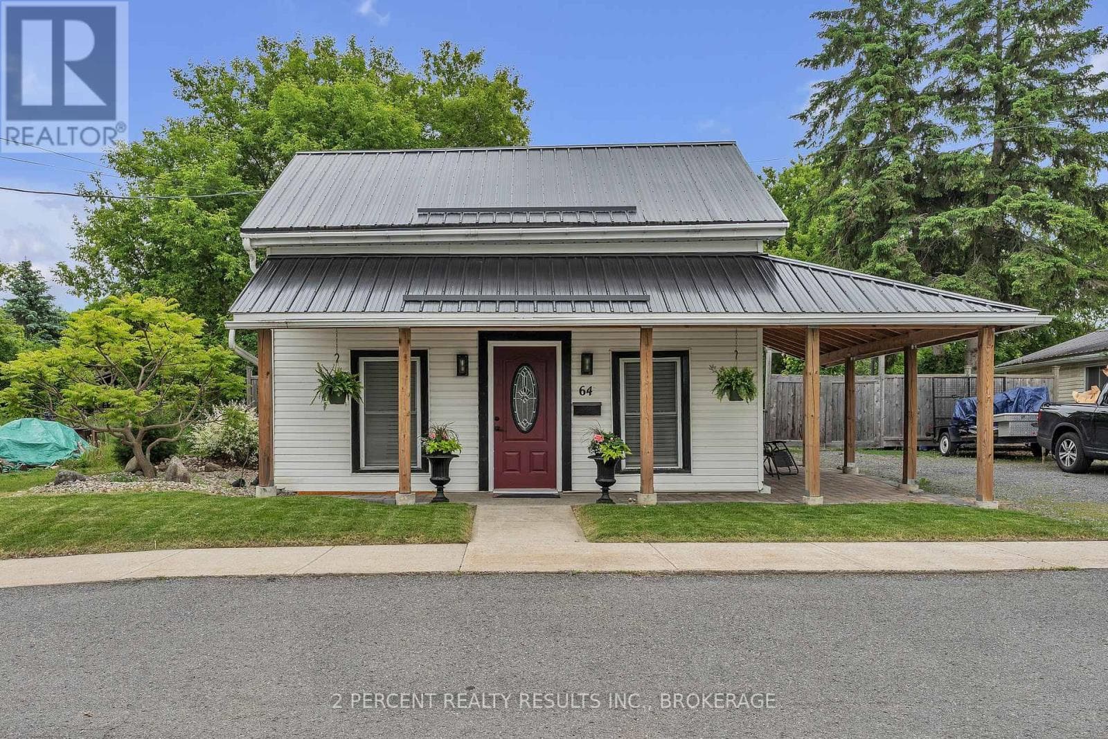 64 PALACE ROAD — Greater Napanee (Greater Napanee), Ontario - Main photo