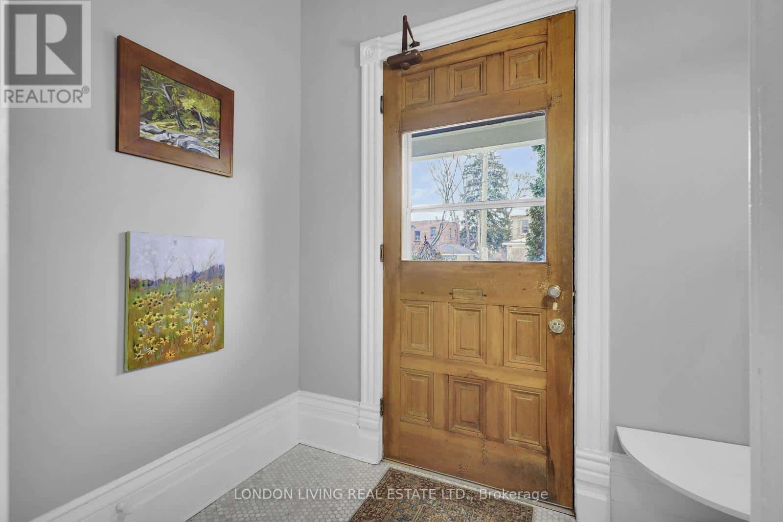 9 MARLEY PLACE — London South (South F), Ontario - Photo 4 of 50