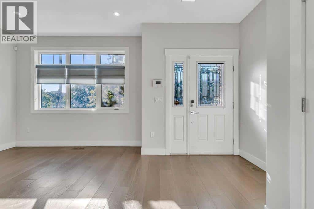 1, 1936 26 Street SW — Calgary, Alberta - Photo 2 of 44