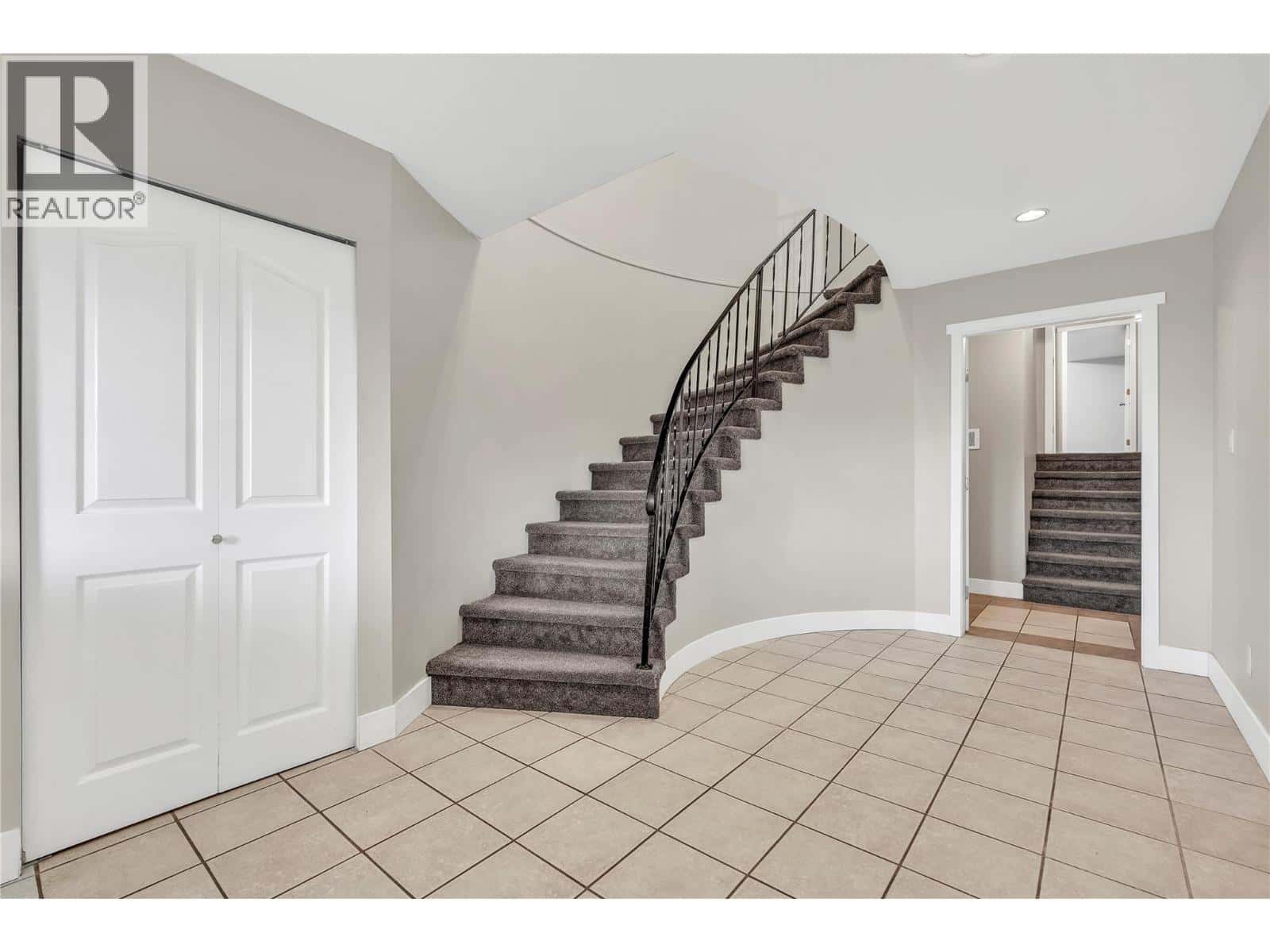 130 Williamson Place — Penticton, British Columbia - Photo 5 of 46