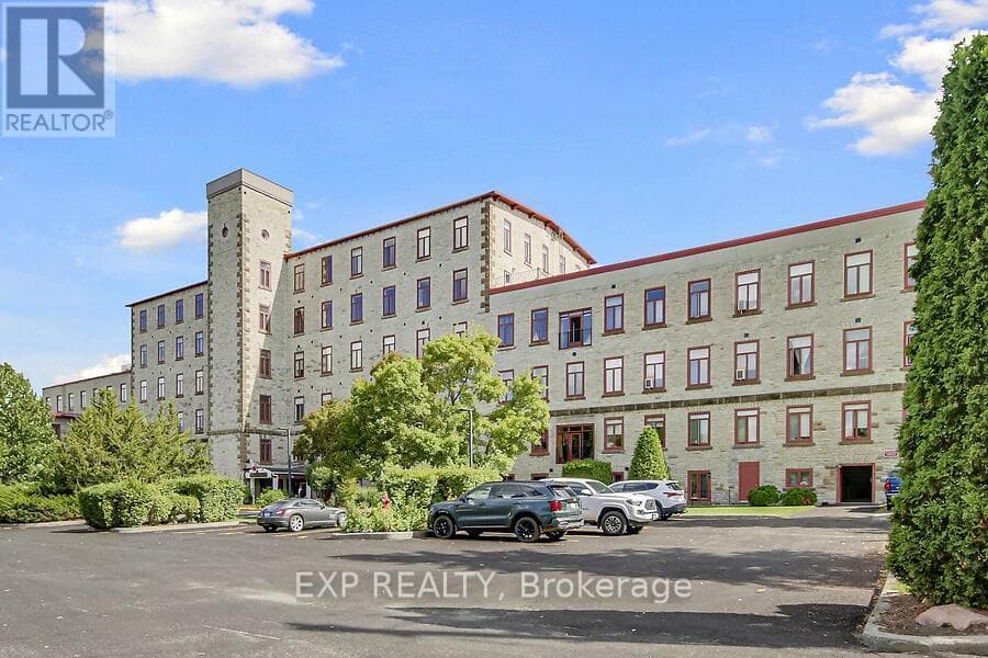 503 - 1 ROSAMOND STREET E — Mississippi Mills, Ontario - Main photo