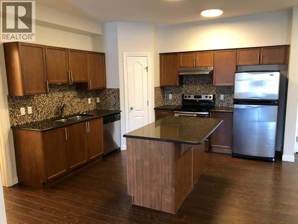 306, 4901 46 Street — Red Deer, Alberta - Photo 5 of 22