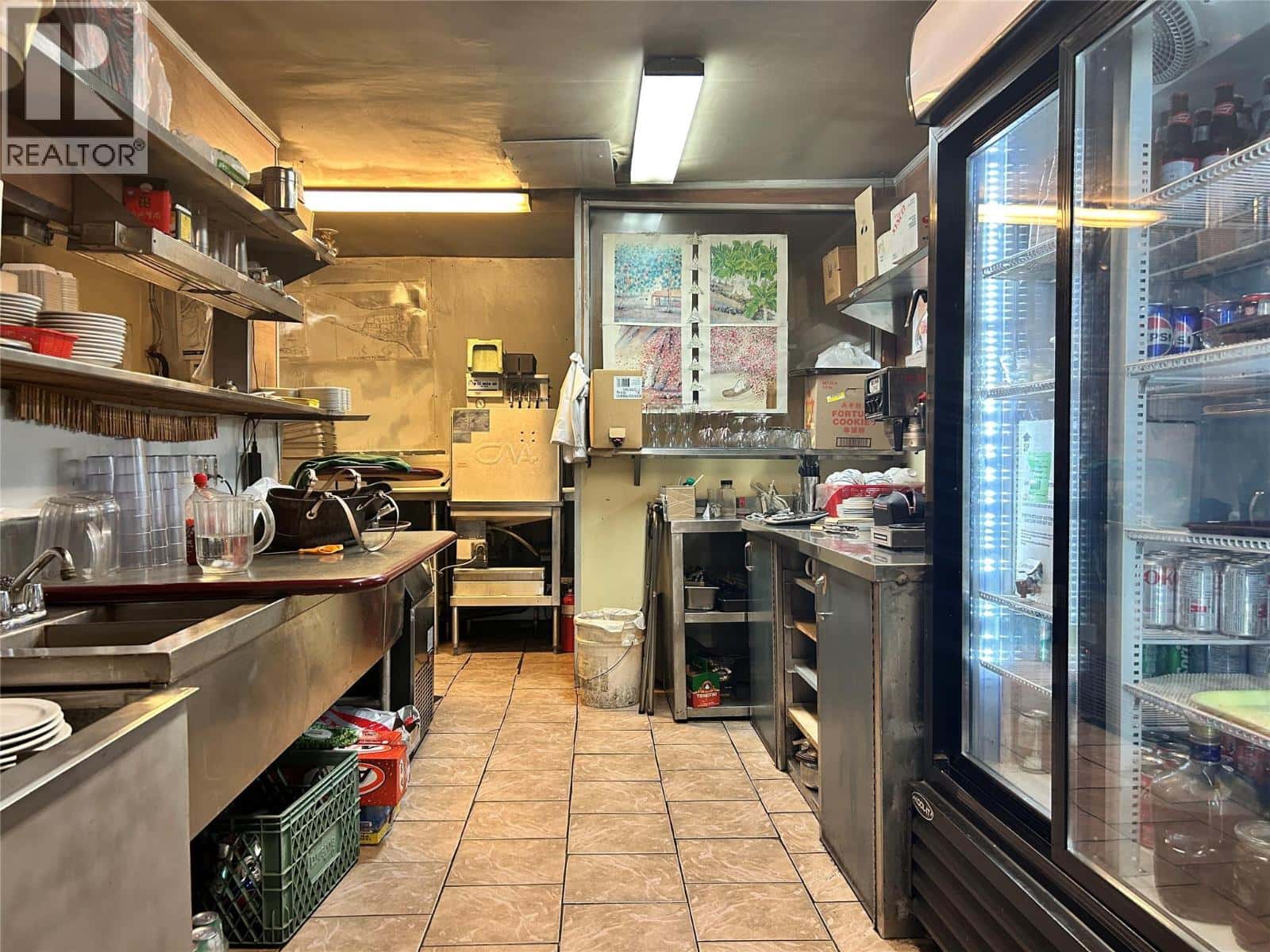 1166 8TH Street — Kamloops, British Columbia - Photo 5 of 10