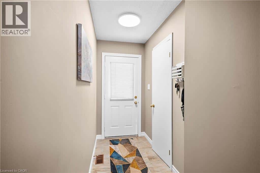 610 BARTON Street Unit# 12 — Stoney Creek, Ontario - Photo 2 of 25