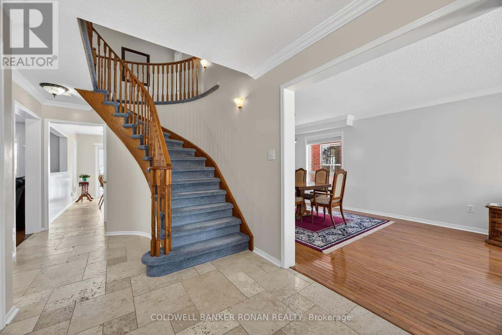 9 REYNOLDS AVENUE — New Tecumseth (Beeton), Ontario - Photo 5 of 44