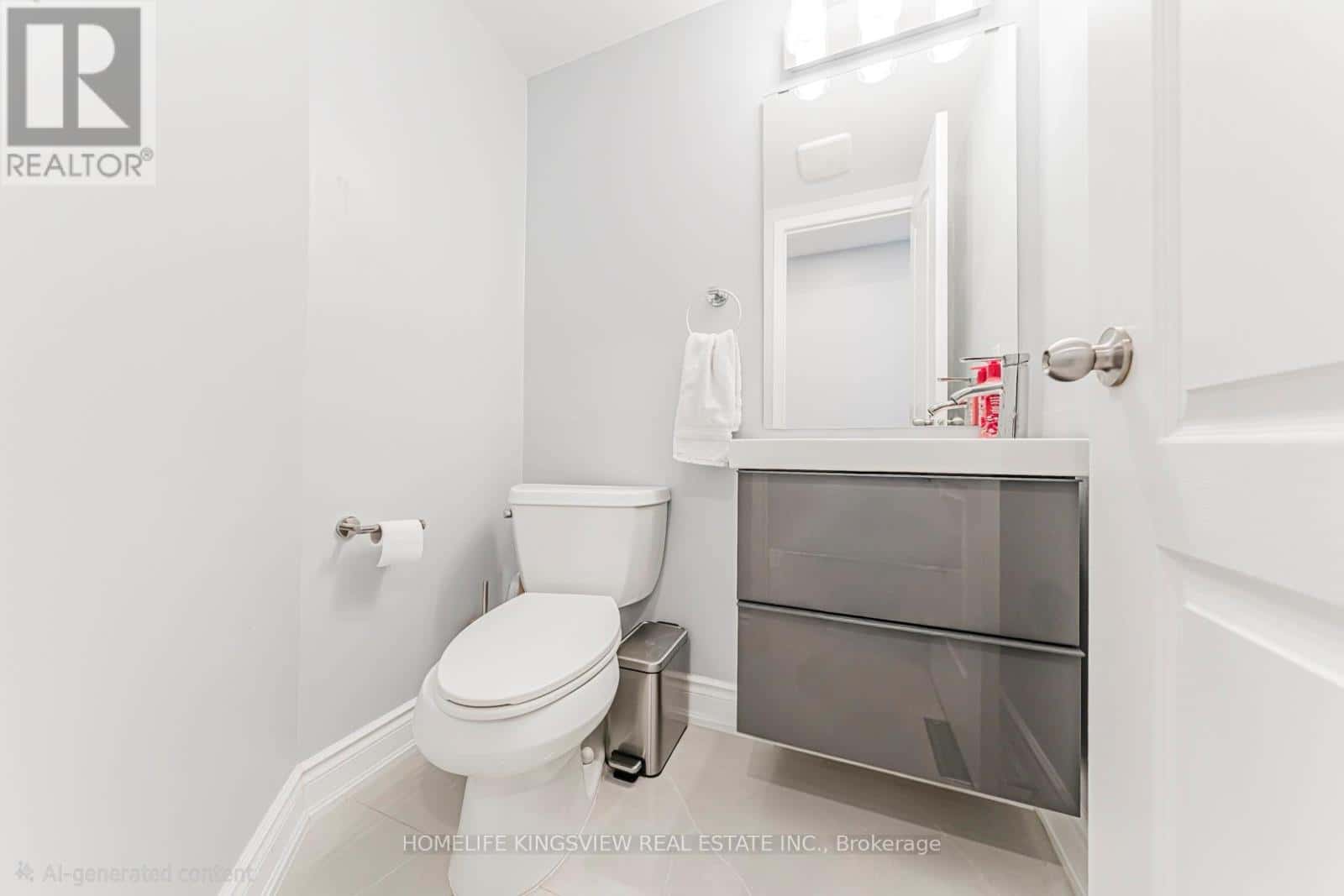 80 GIANCOLA CRESCENT — Vaughan (Maple), Ontario - Photo 5 of 50