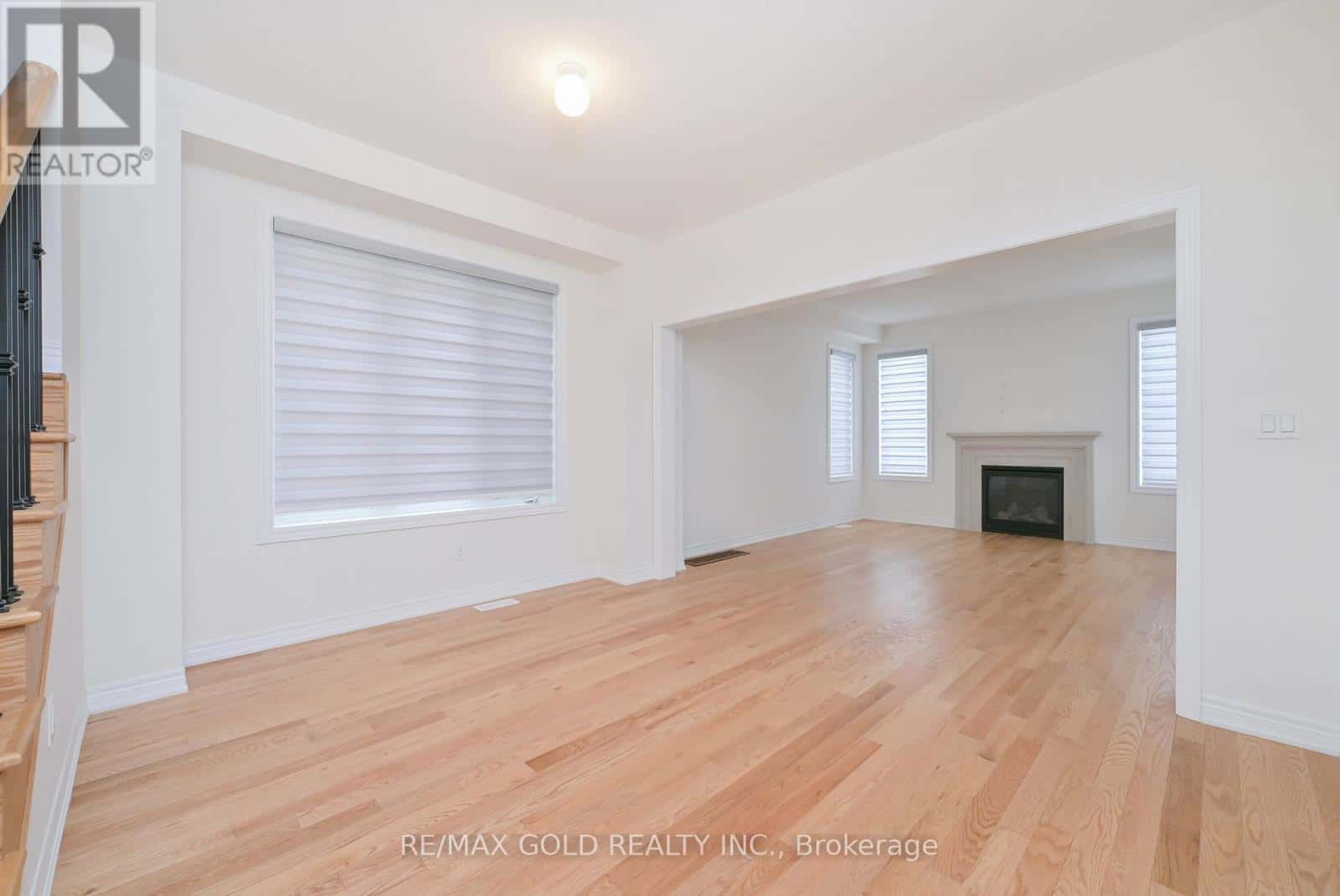 1345 DAVIS LOOP — Innisfil (Lefroy), Ontario - Photo 4 of 30