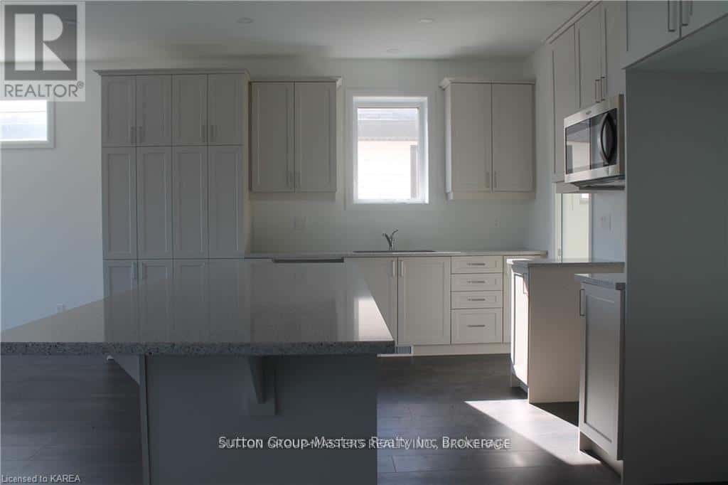 255 PRATT DRIVE — Loyalist (Amherstview), Ontario - Photo 4 of 15